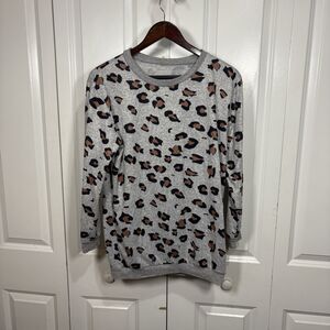 Animal Print Sweater Women M Gray Leopard Long Sleeve Cozy Boho Casual Layering